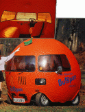 [thumbnail of 1969 Outspan Orange Mini f3q + Interior.jpg]